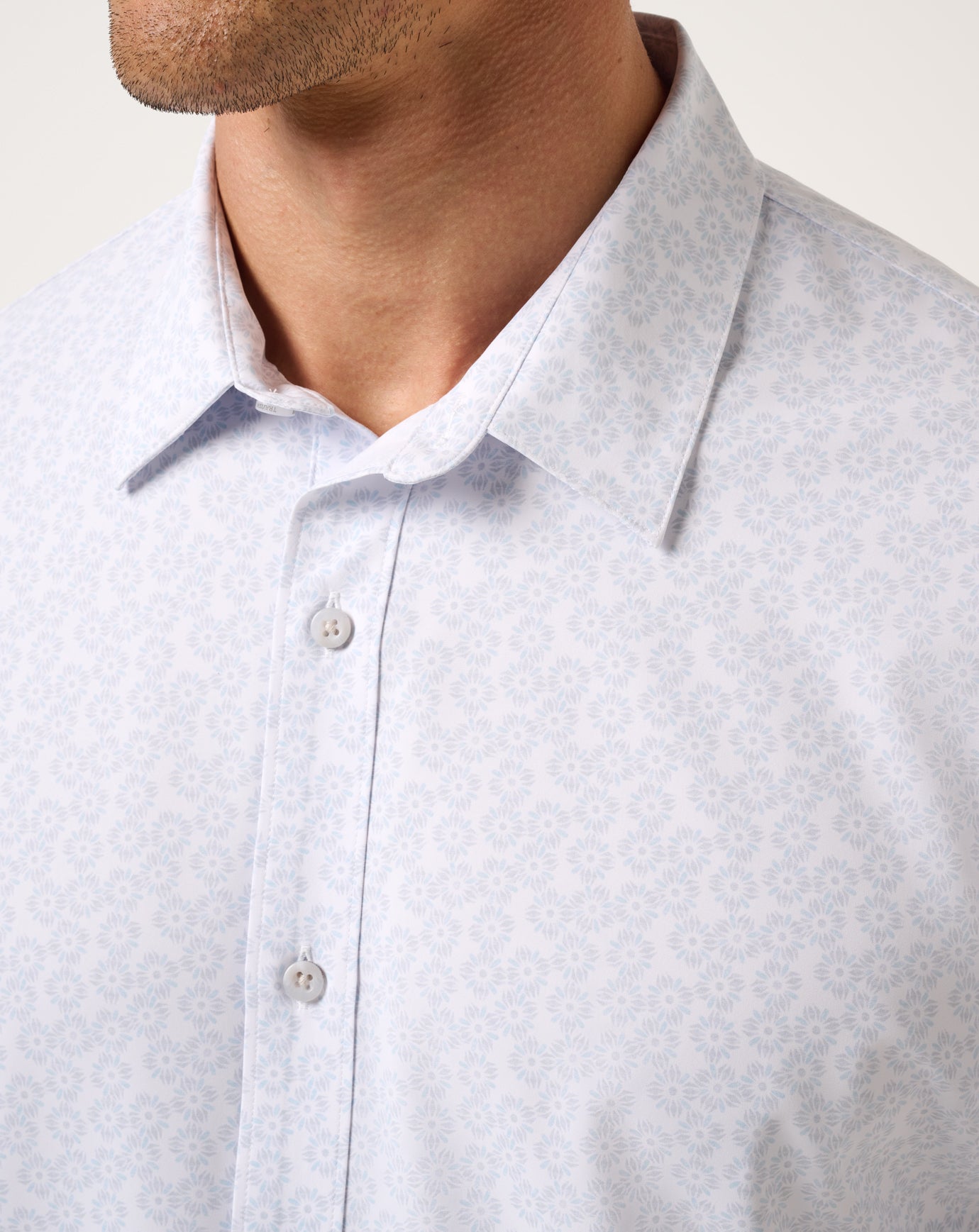 Men Techwoven Sunlight Button-Up