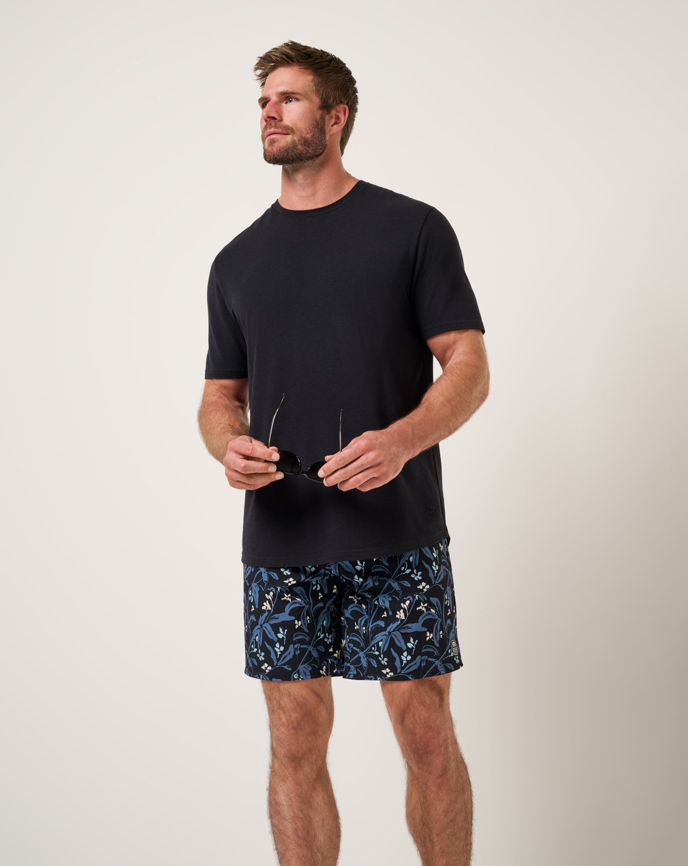 Men Relationship Status Boardshort 18.5In