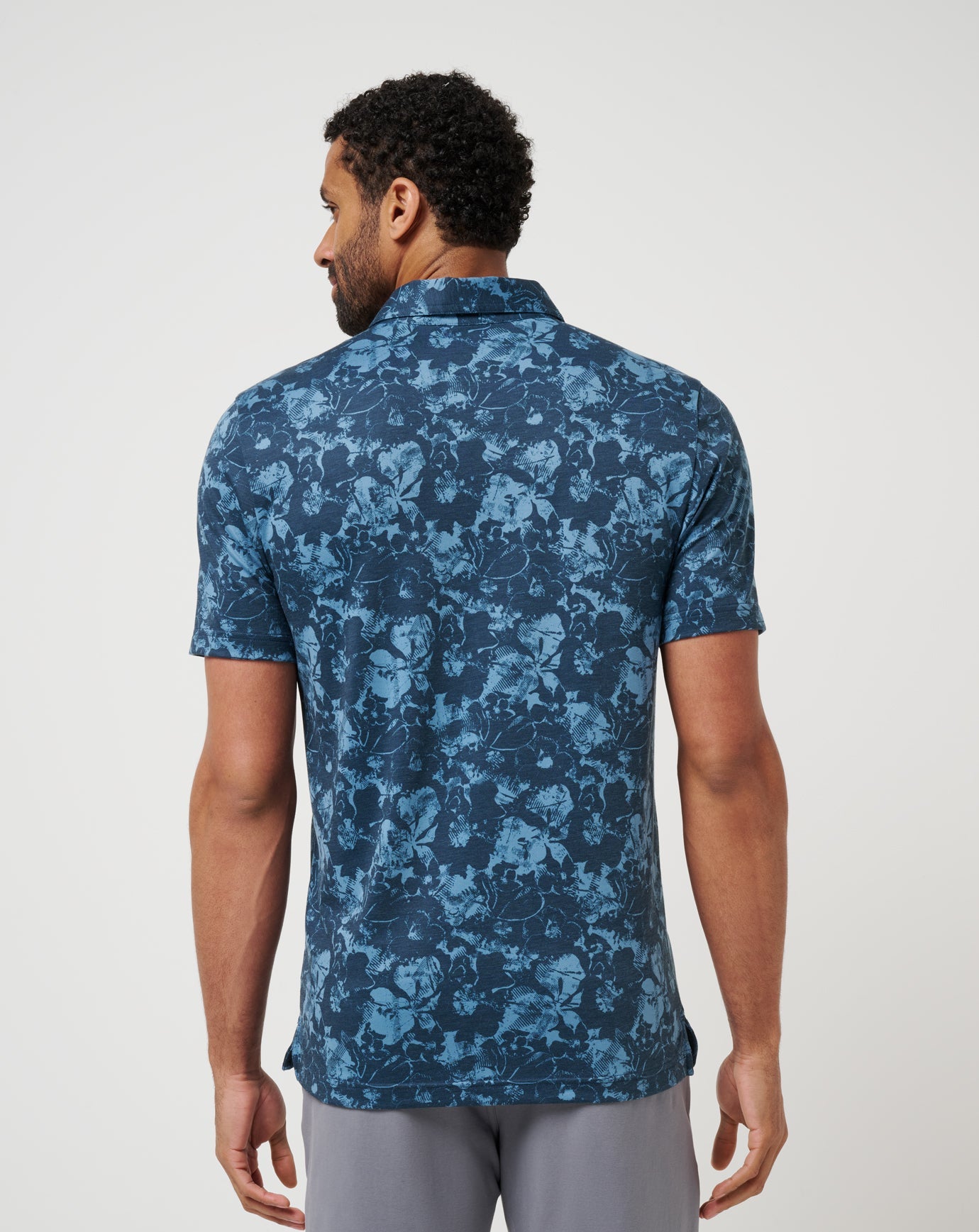Men|Golf Featherweight Poolside Paradise Polo