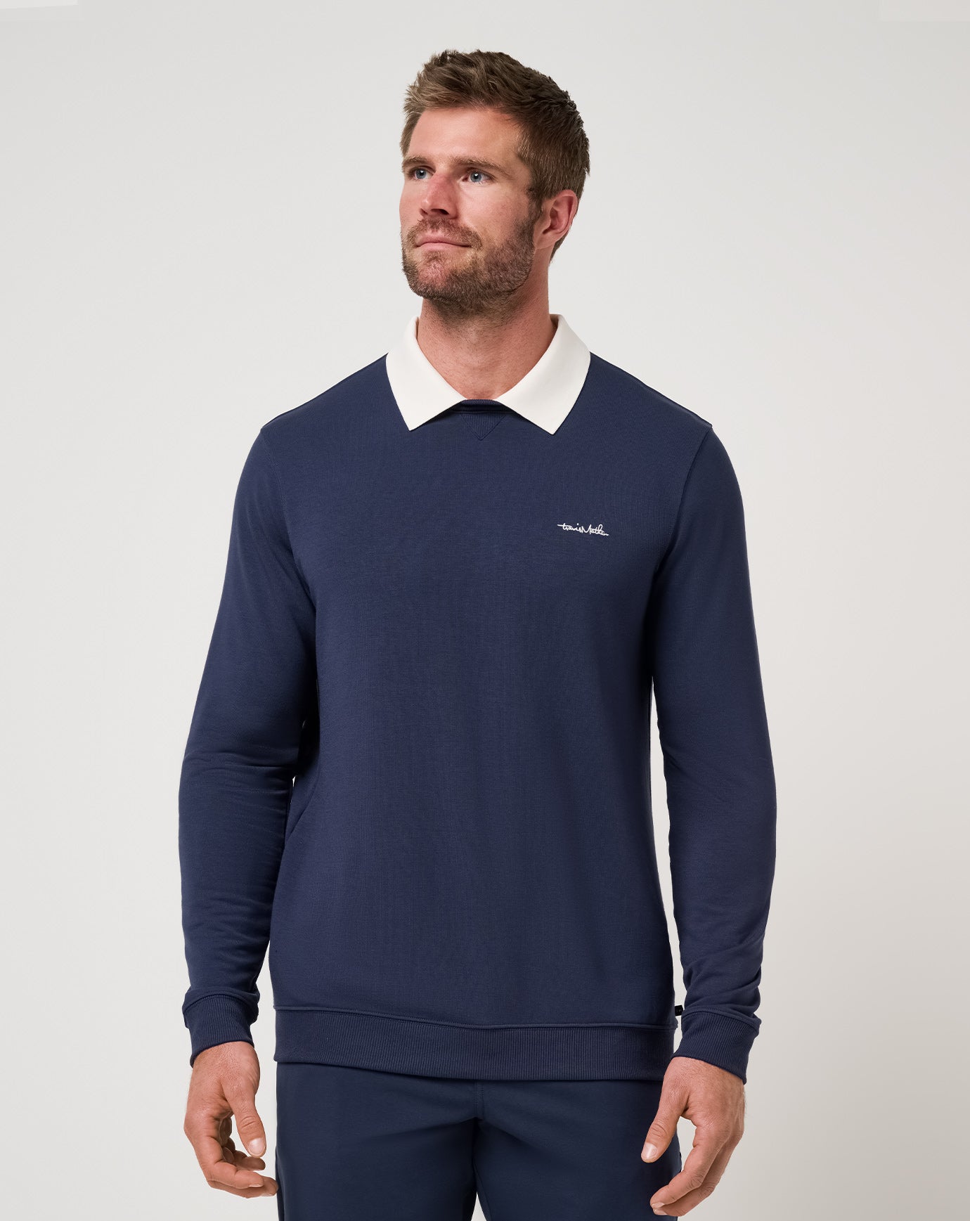 Men Amenities Collar Crew