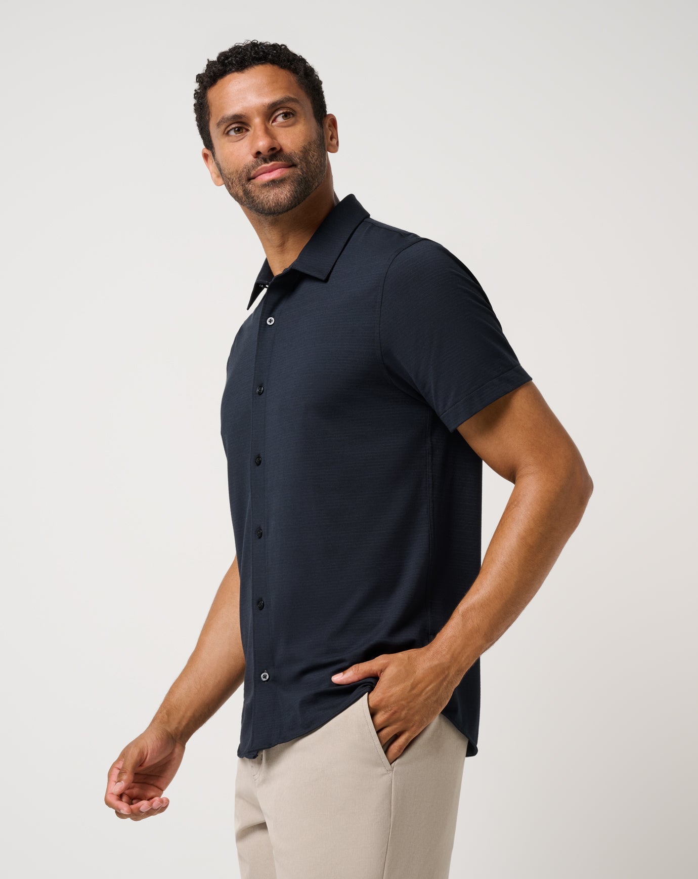 Men The Heater Button-Up