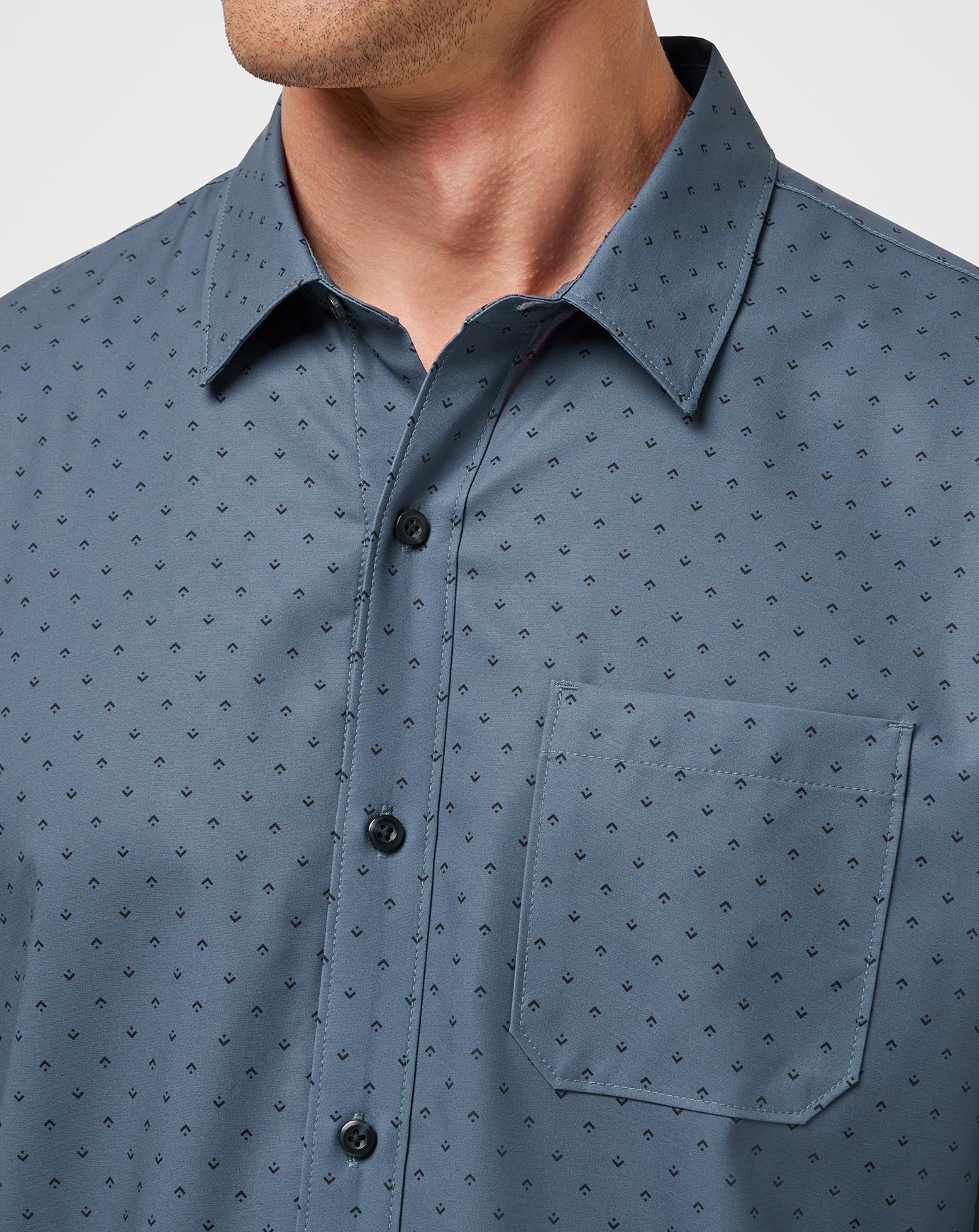 Men Techwoven Tidbits Button-Up
