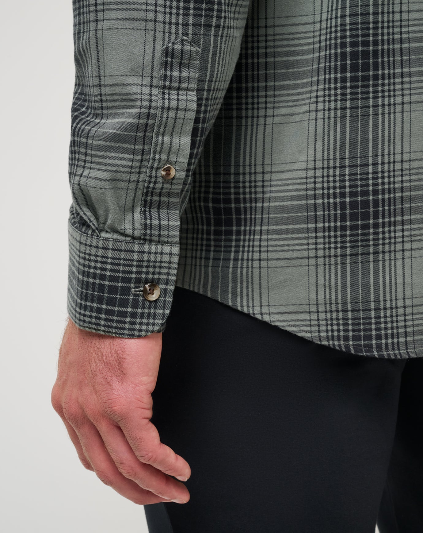 Men Cloud Flannel Plaid Button-Up