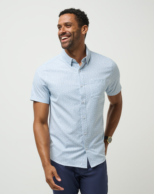 Men Techwoven Country Mile Button-Up