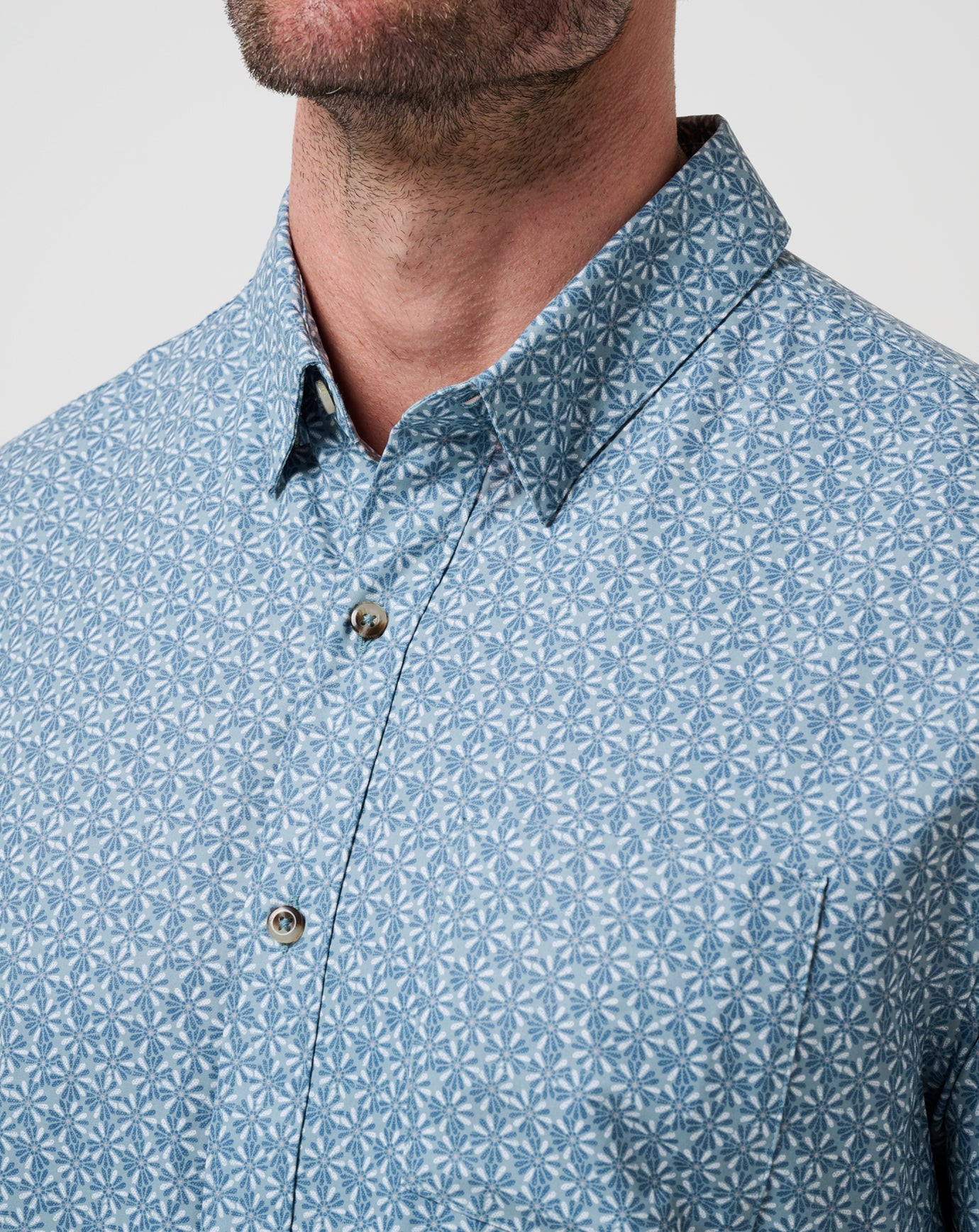 Men Techwoven Country Mile Button-Up