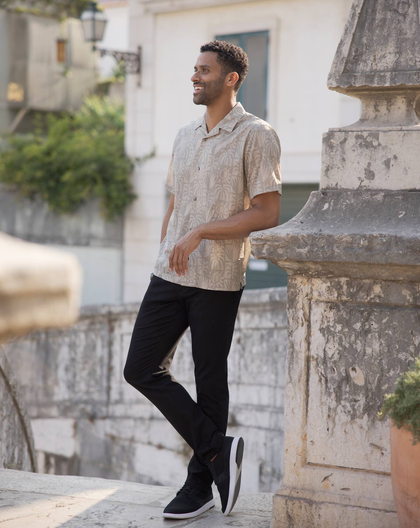 Men Desert Sun Button-Up