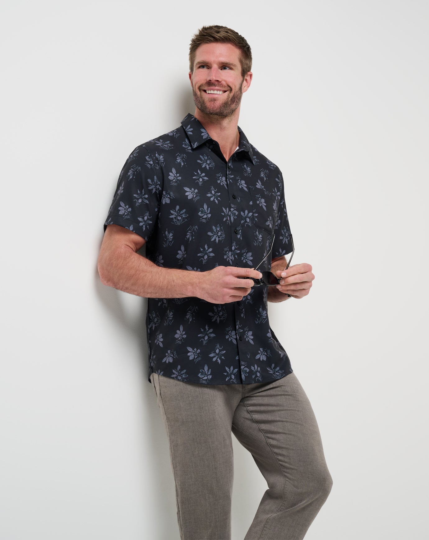 Men Techwoven Seamate Button-Up