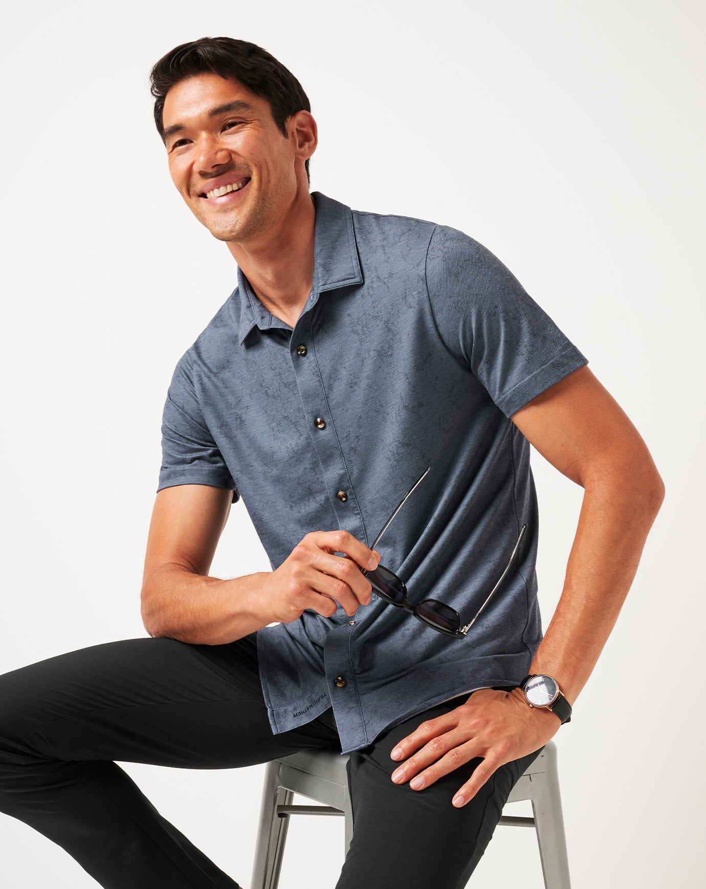 Men Knit Featherweight Tides Button-Up