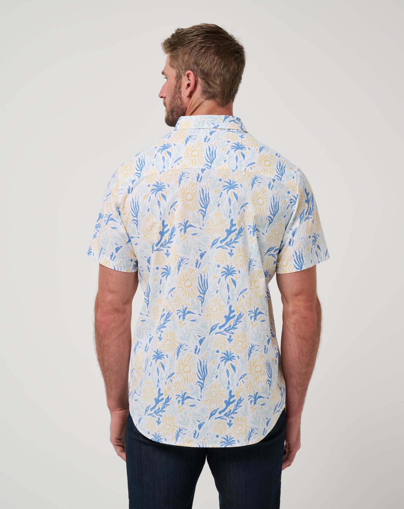 Men Souvenir City Button-Up