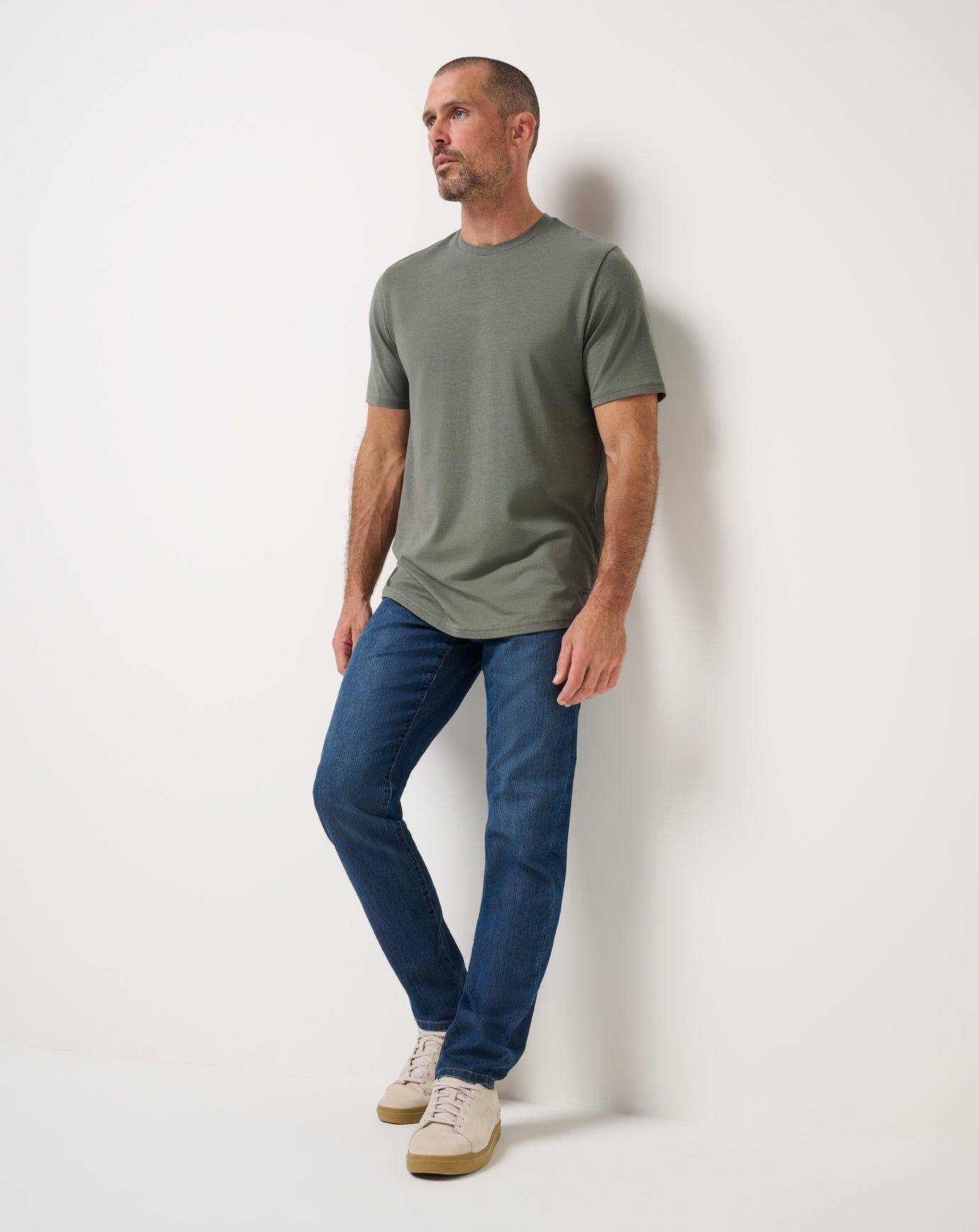 Men Legacy Featherweight Jeans