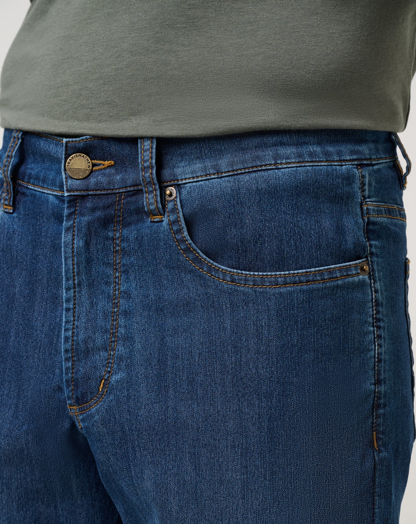 Men Legacy Featherweight Jeans