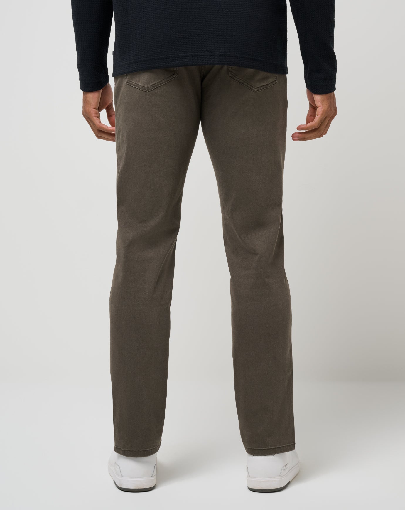 Men Legacy Featherweight Jeans