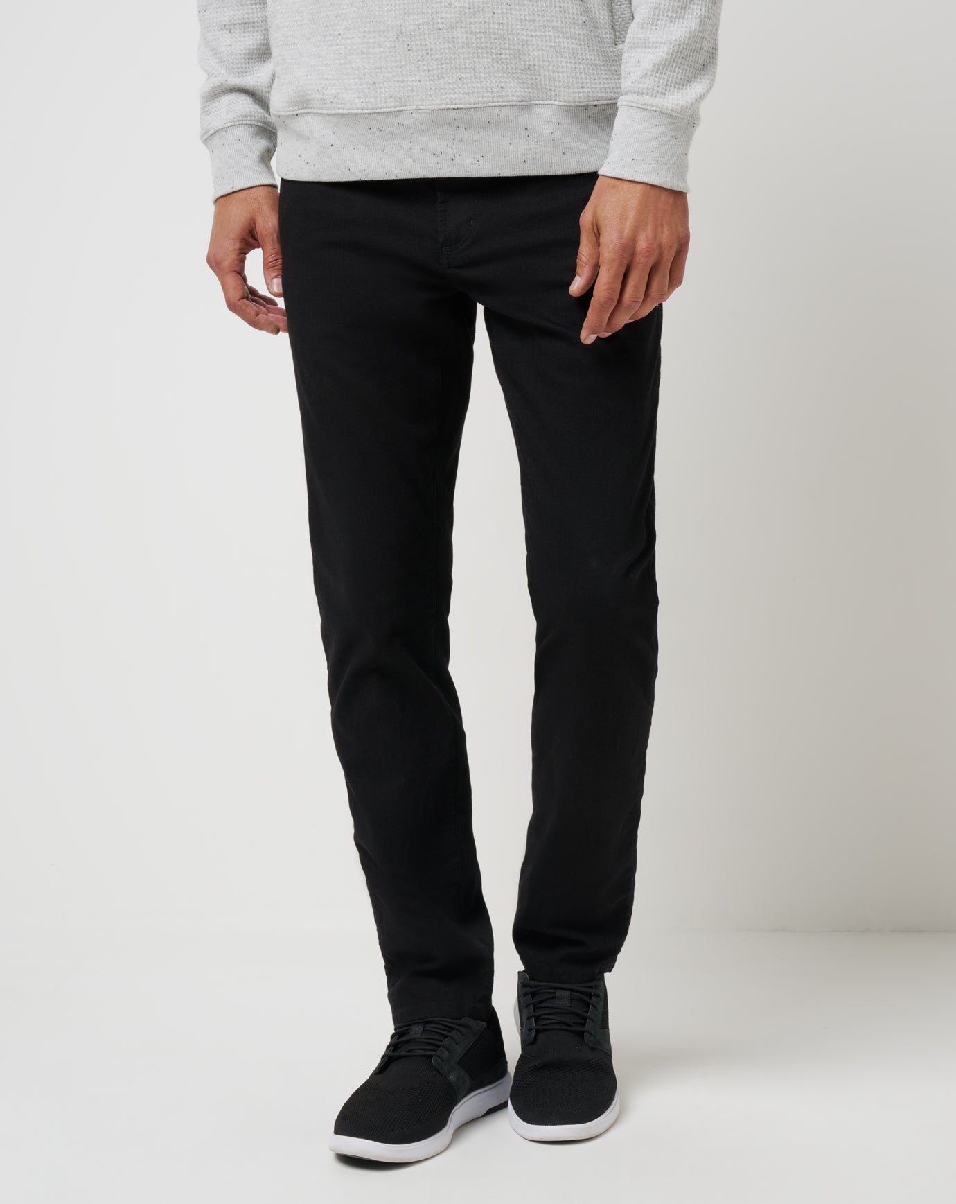 Men Legacy Featherweight Jeans