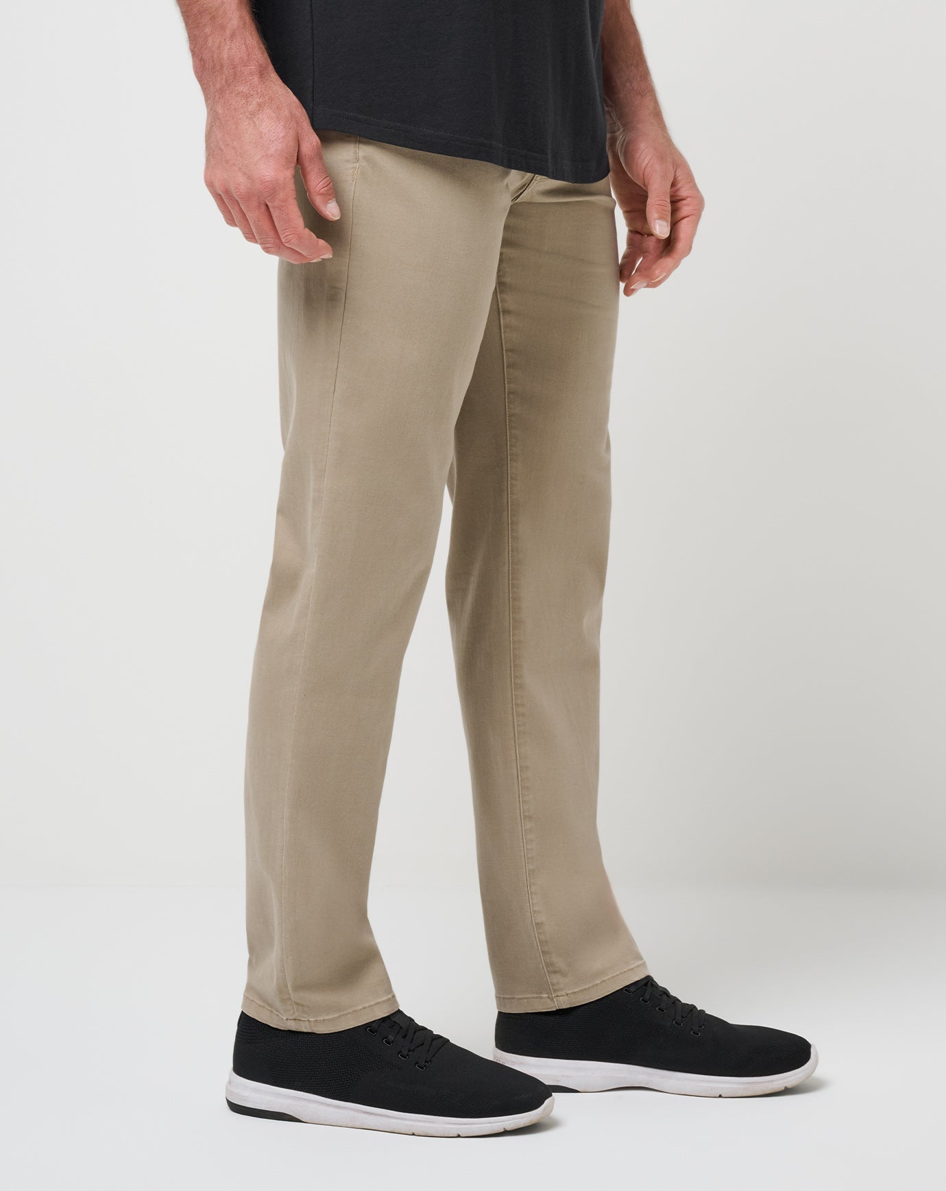Men Legacy Featherweight Jeans
