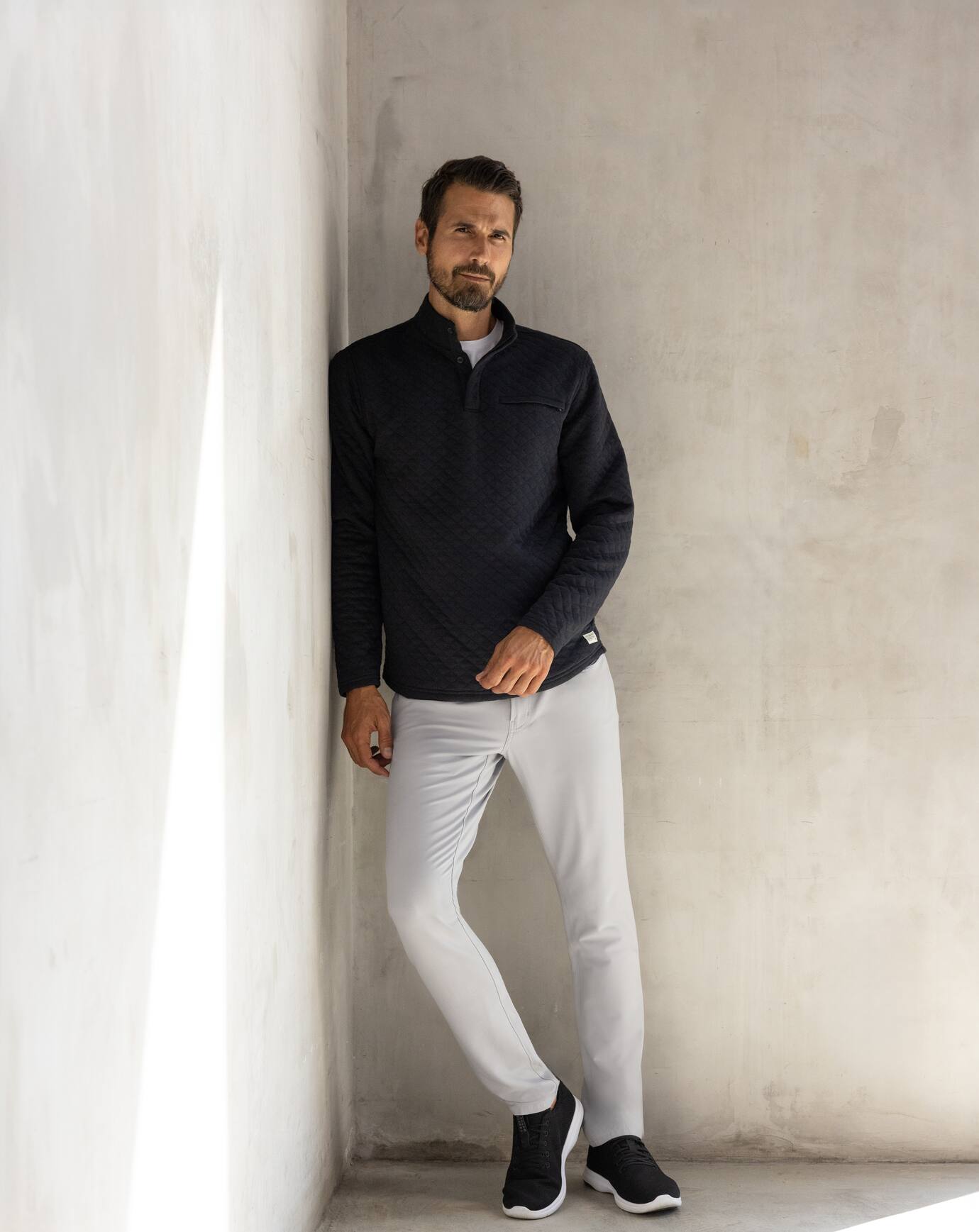 Men Open To Close Midweight Pant