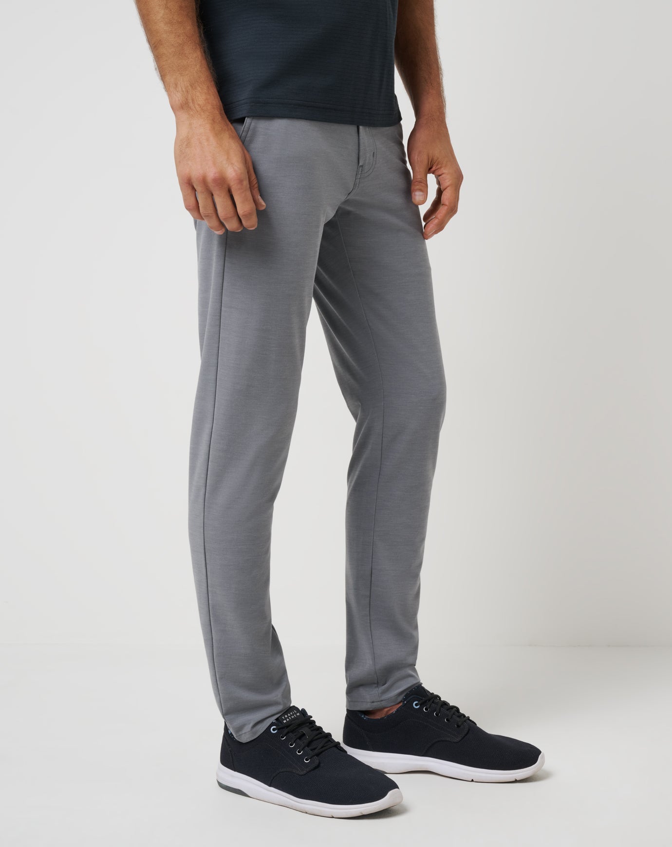 Men|Golf Open To Close Tech Chino Pant