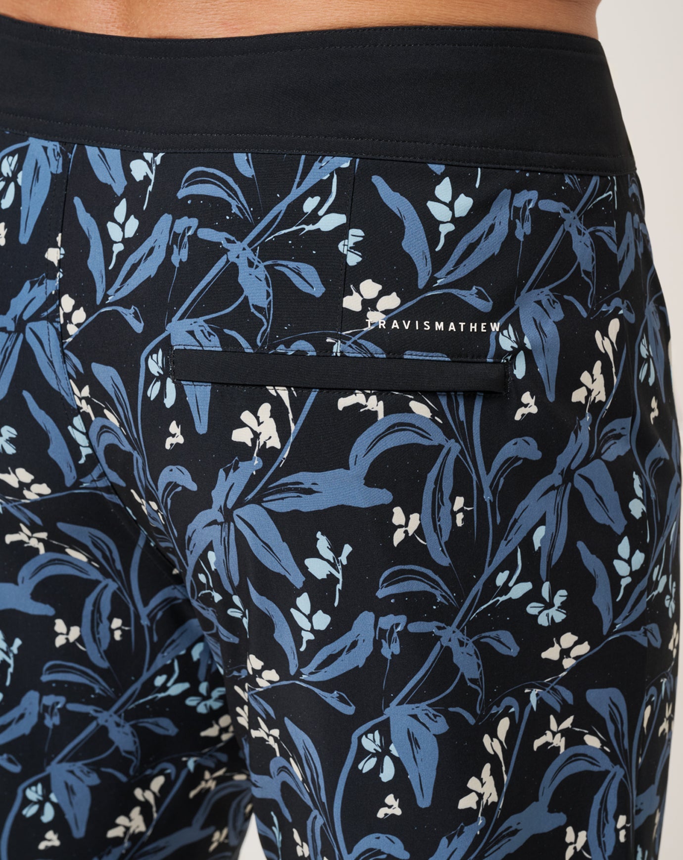 Men Relationship Status Boardshort 18.5In