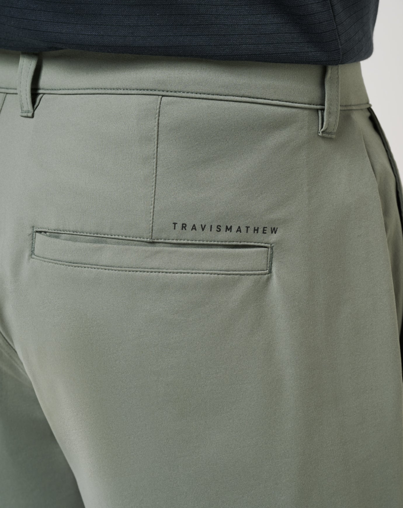 Men Tech Knit Short 9In
