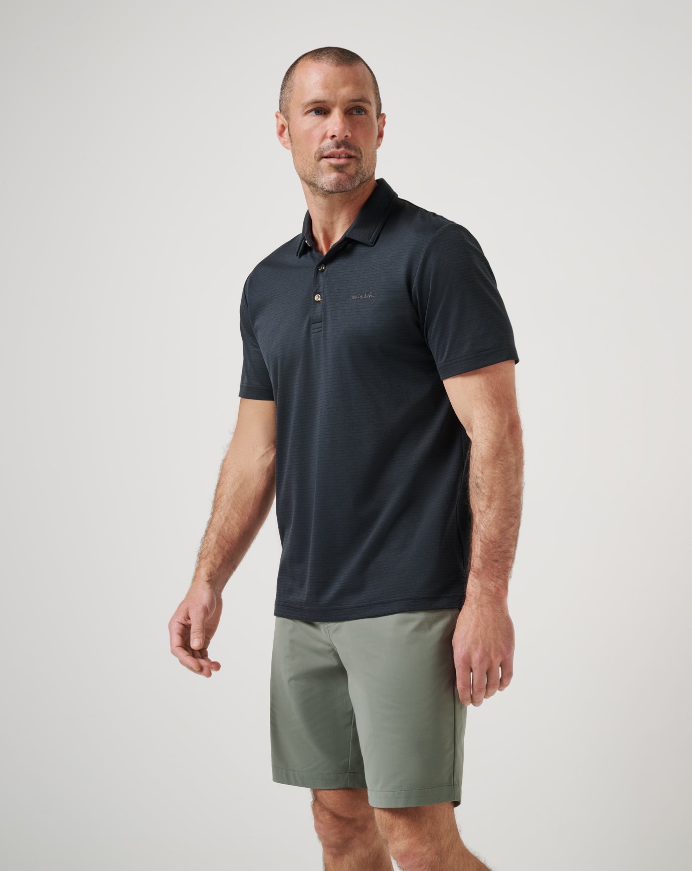 Men Tech Knit Short 9In