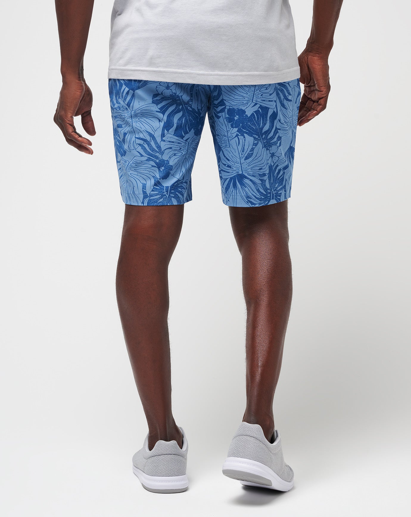 Men Ankle Pounders Short 9In