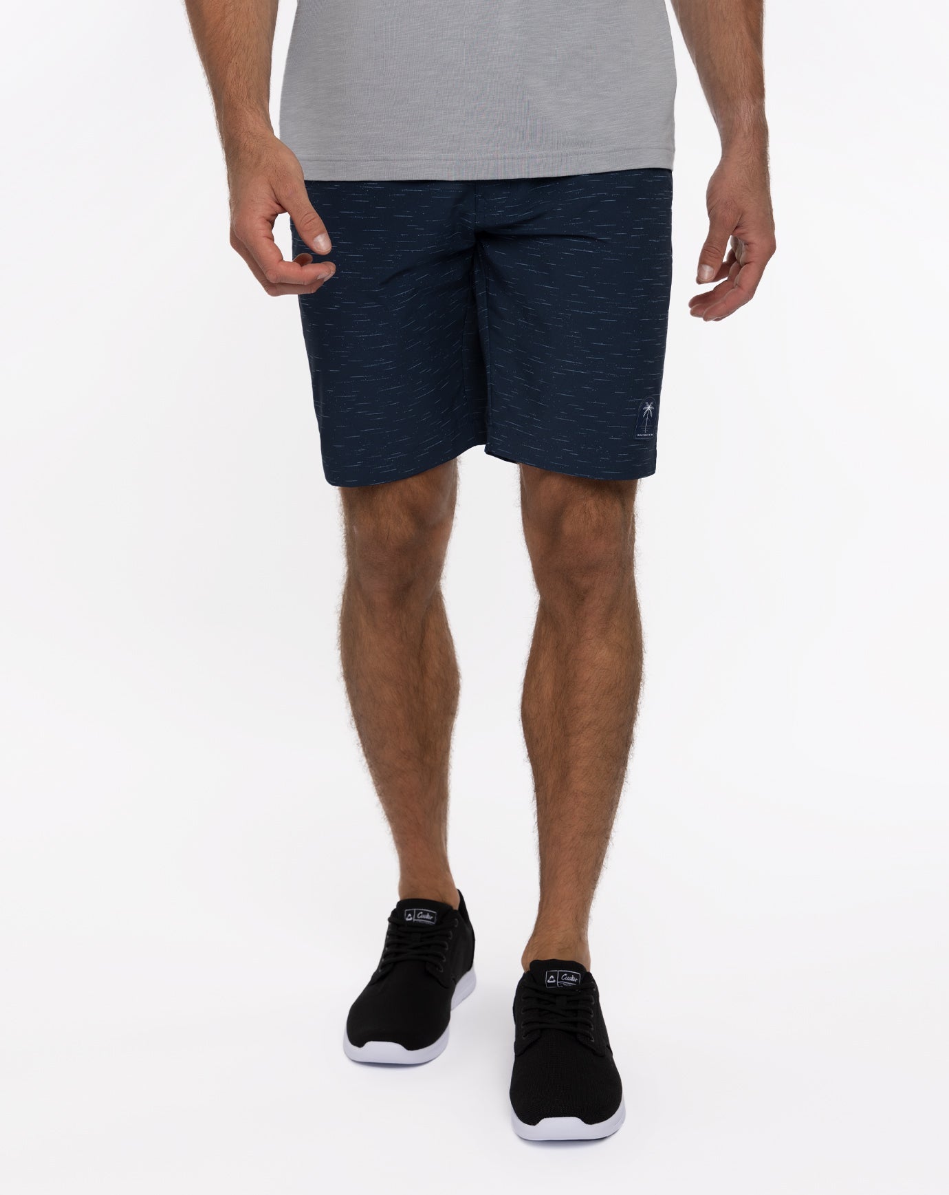 Men Solo Trip Short 9In