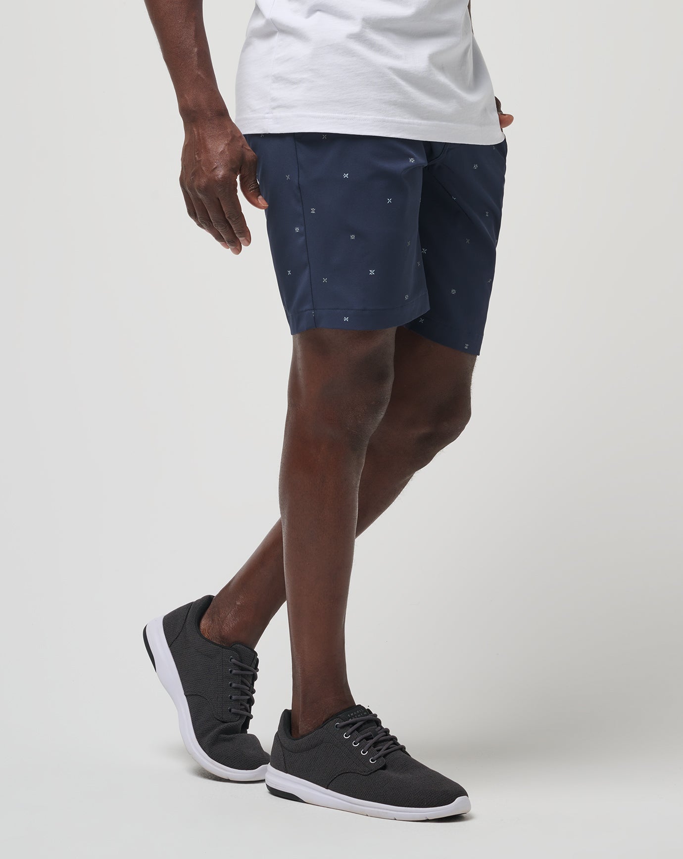Men Not Feeling That Short 9In