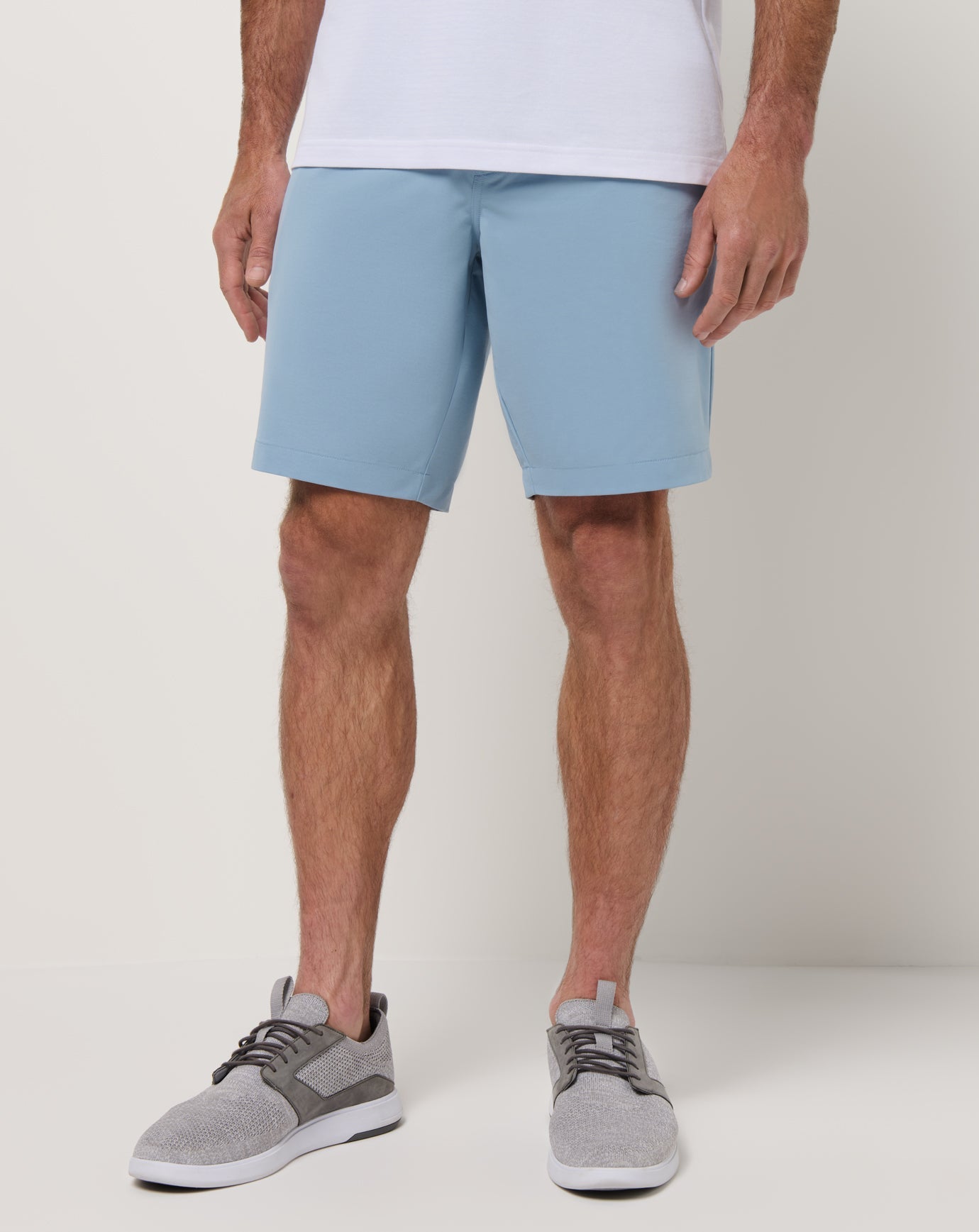 Men Tech Knit Short 9In