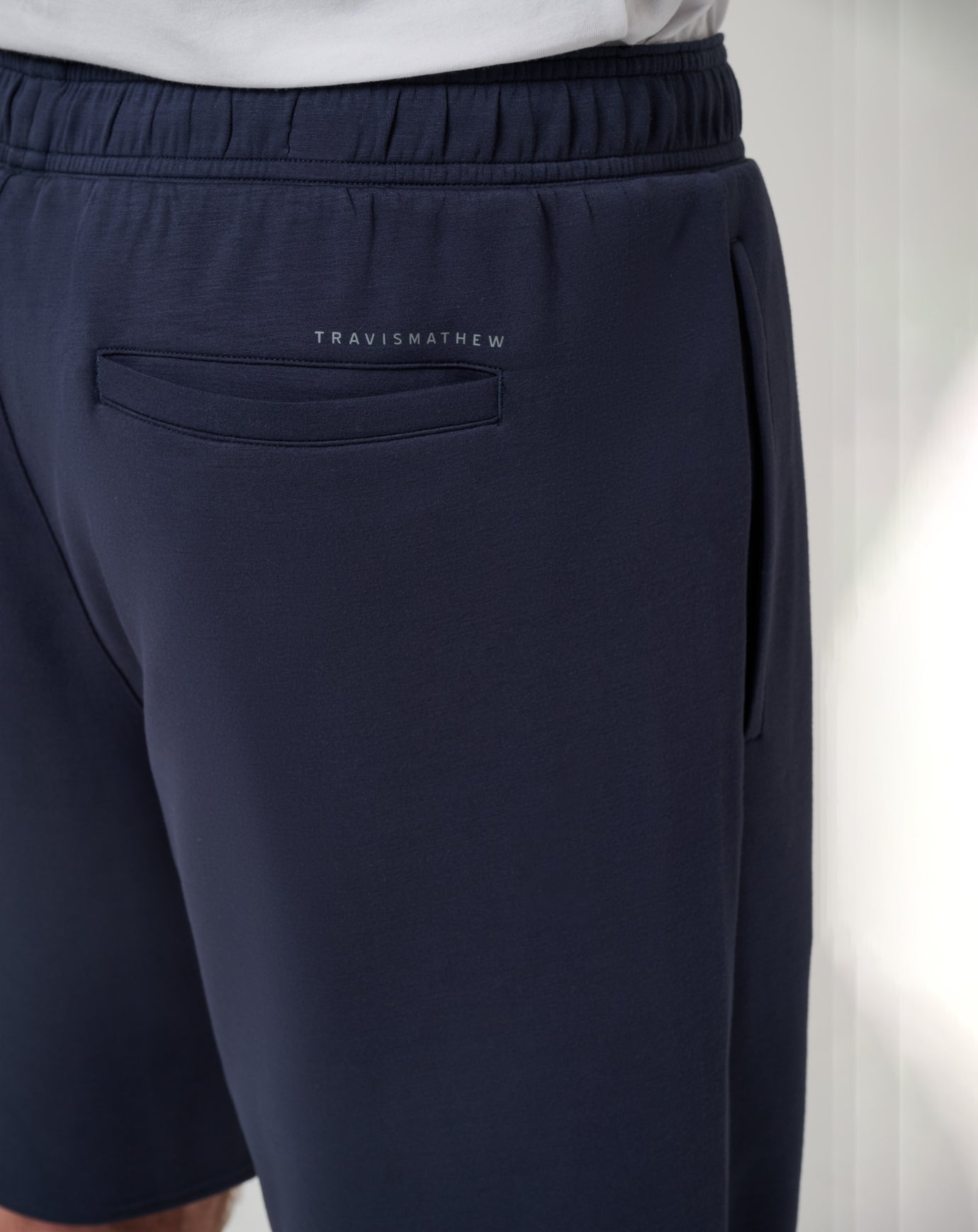 Men Fibercloud Short 8In