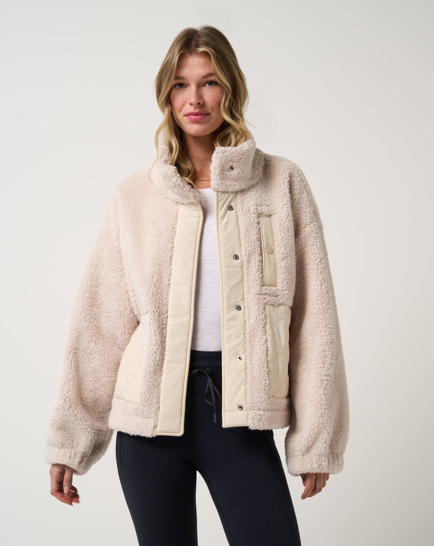 Women Clubside Sherpa Jacket