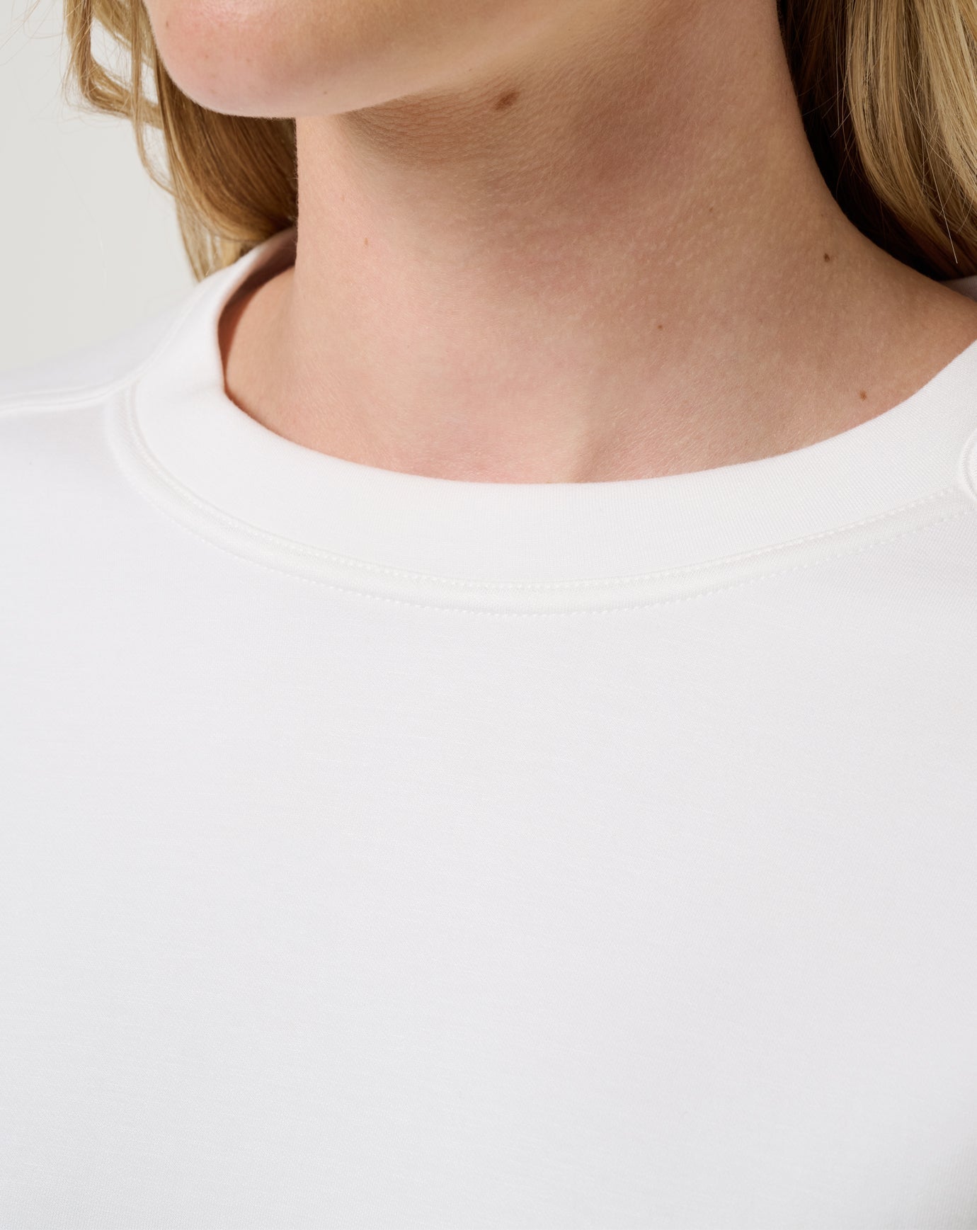 Women Cloudscape Pullover
