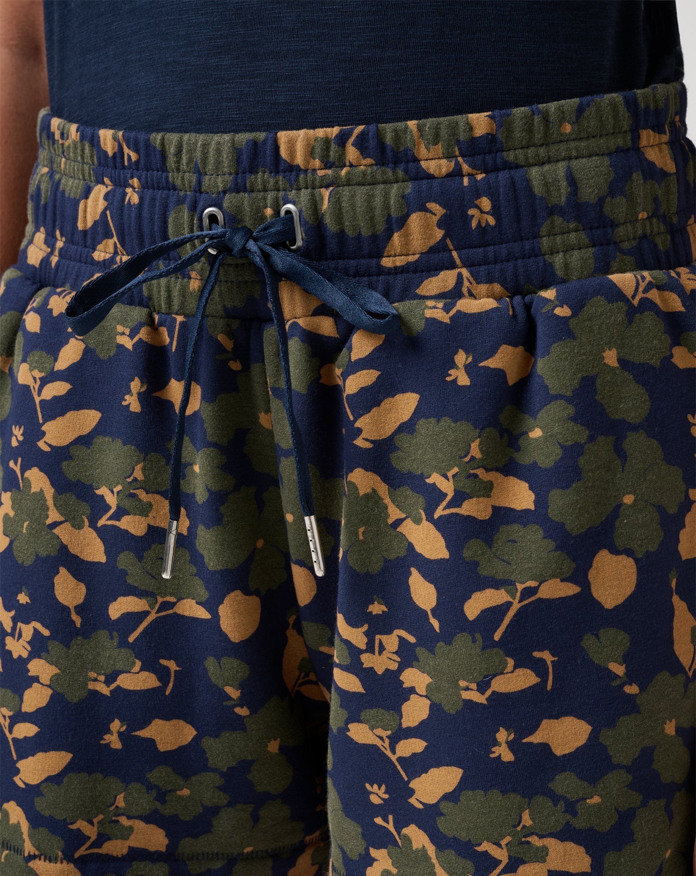 Women Cloud Fleece Stellar Short 2.0